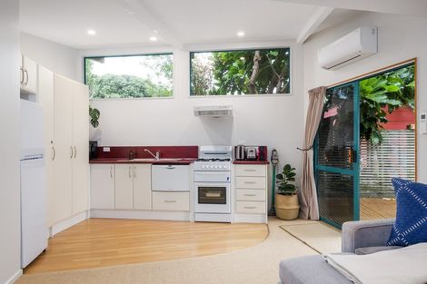 Photo of property in 5 Douglas Street, Okitu, Gisborne, 4010