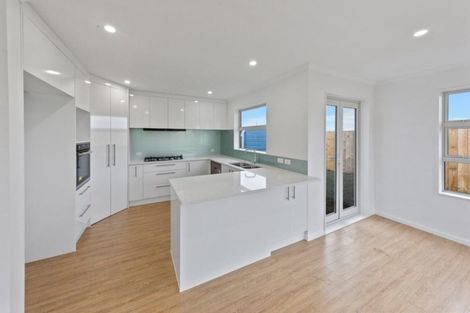 Photo of property in 4 Whakapono Road, Pukekohe, 2120