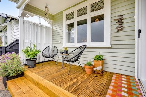 Photo of property in 21 Gaine Street, New Plymouth, 4310