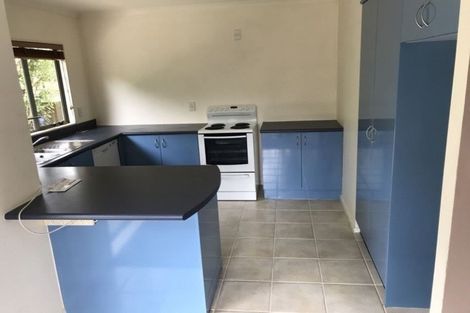 Photo of property in 31a Flanshaw Road, Te Atatu South, Auckland, 0610