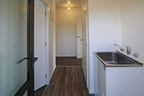 Photo of property in 52b Brois Street, Frankleigh Park, New Plymouth, 4310