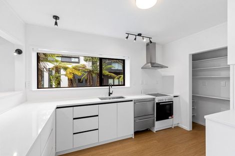 Photo of property in 231 Portage Road, Green Bay, Auckland, 0604