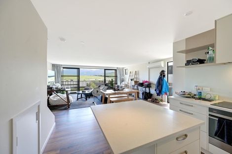 Photo of property in 29a Rannoch Drive, Jacks Point, Queenstown, 9371