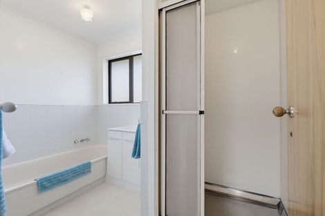 Photo of property in 19a Sheraton Place, Redwood, Christchurch, 8051