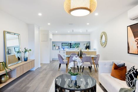 Photo of property in 24f Essex Street, Te Atatu South, Auckland, 0610