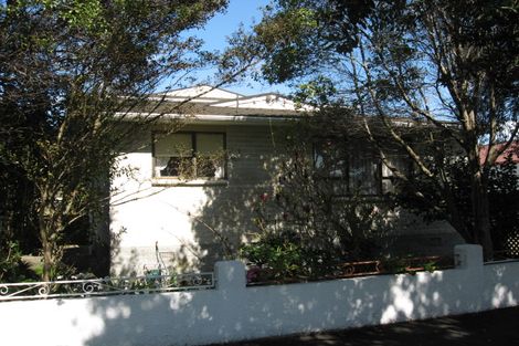 Photo of property in 1/44 Saint Ronans Avenue, Waterloo, Lower Hutt, 5011