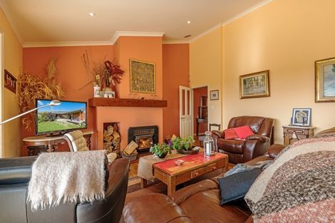 Photo of property in 17 Angus Lane, Tokomaru, Palmerston North, 4474