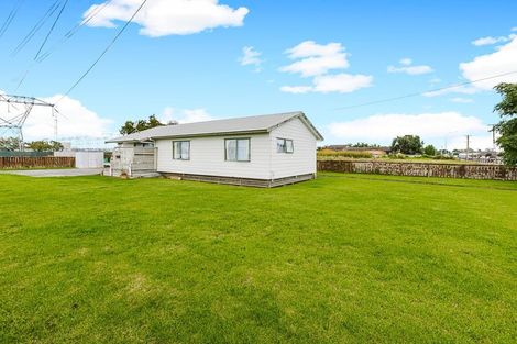 Photo of property in 245 Porchester Road, Takanini, 2112