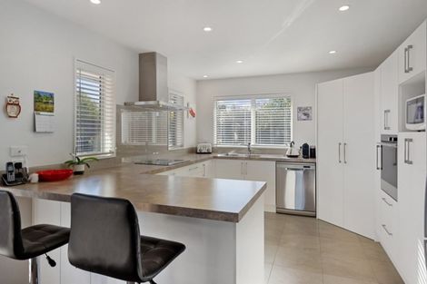 Photo of property in 28 Mcdermott Place, Halswell, Christchurch, 8025