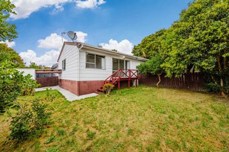 Photo of property in 2/60 Moncrieff Avenue, Clendon Park, Auckland, 2103