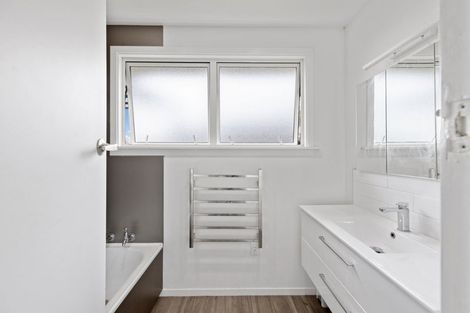 Photo of property in 4 Chartwell Street, Burwood, Christchurch, 8083