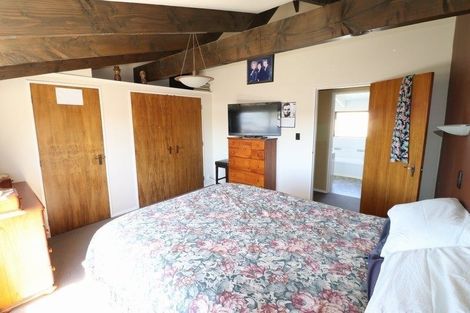 Photo of property in 3 Moray Place, Durie Hill, Whanganui, 4500