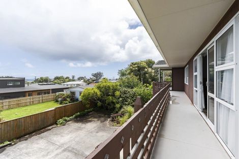 Photo of property in 59 Dixon Street, Oakura, 4314