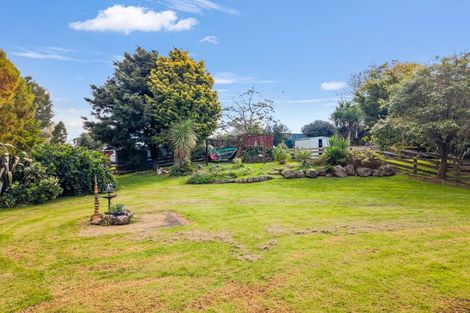 Photo of property in 32 Cemetery Road, Waiuku, 2123
