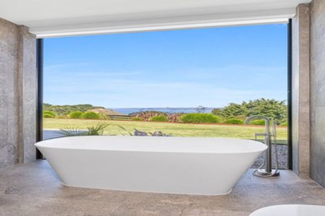 Photo of property in 983b Hibiscus Coast Highway, Waiwera, Orewa, 0994