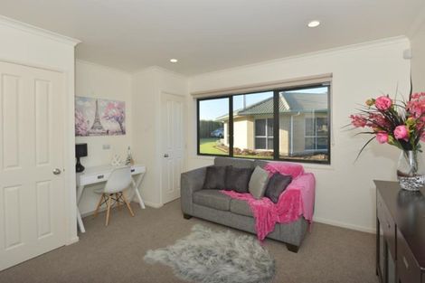 Photo of property in 23 Chatsfield Place, Te Kamo, Whangarei, 0112