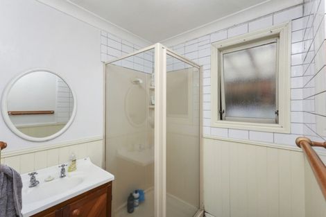 Photo of property in 11 Kauae Street, Manaia, 4612