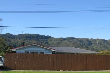 Photo of property in 163 George Street, Stokes Valley, Lower Hutt, 5019