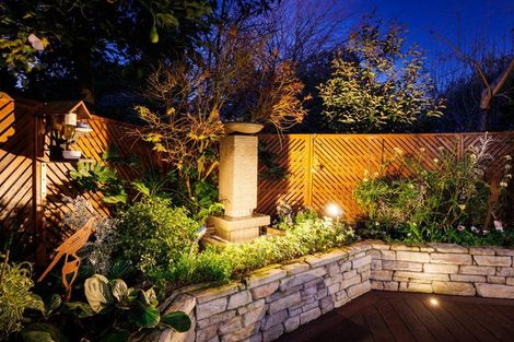 Photo of property in 12a Montgomery Terrace, Hokowhitu, Palmerston North, 4410