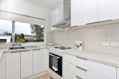Photo of property in 3/5 Powell Street, Avondale, Auckland, 1026