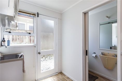 Photo of property in 59 Gordon Avenue, Forrest Hill, Auckland, 0620