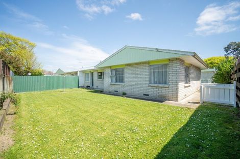 Photo of property in 3 Seddon Street, Takaro, Palmerston North, 4412