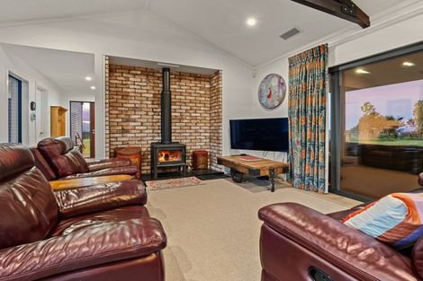 Photo of property in 677 Work Road, Whakamarama, Katikati, 3181