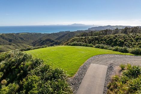 Photo of property in 618 Cullen Road, Waipu, 0582