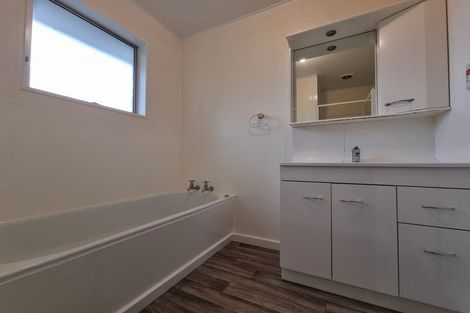 Photo of property in 65 Oakhampton Street, Hornby, Christchurch, 8042