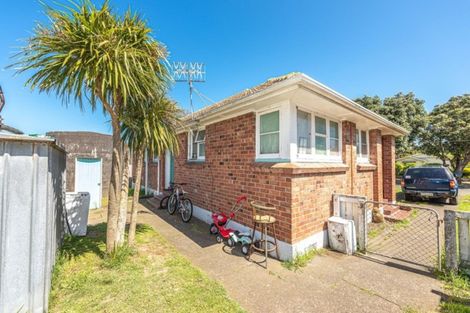 Photo of property in 25 Harper Street, Gonville, Whanganui, 4501