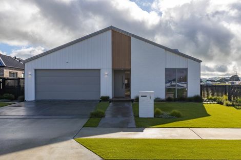 Photo of property in 1 Kenepuru Crescent, Cambridge, 3434