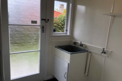 Photo of property in 10b Galloway Street, Hamilton East, Hamilton, 3216