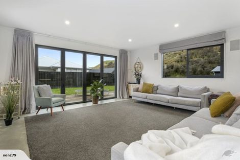 Photo of property in 18 Sandford Terrace, Lower Shotover, Queenstown, 9304