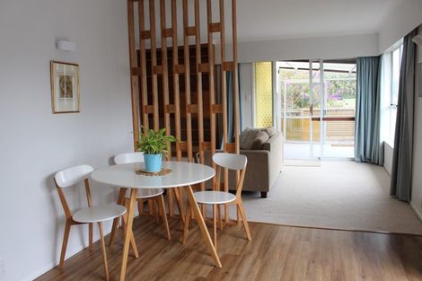 Photo of property in 28 Weka Road, Raumati Beach, Paraparaumu, 5032