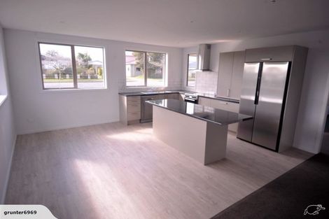 Photo of property in 51a Queen Street, Otautau, 9610