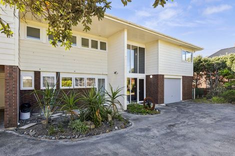 Photo of property in 7 Nuhaka Place, Paraparaumu Beach, Paraparaumu, 5032