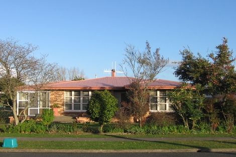 Photo of property in 41 Collins Road, Melville, Hamilton, 3206