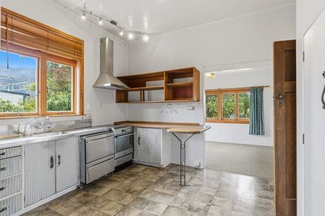 Photo of property in 35 Aroha View Avenue, Te Aroha, 3320