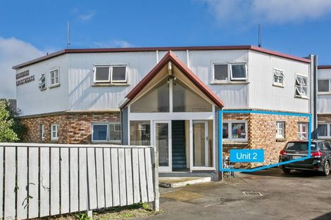 Photo of property in 2/184 Powderham Street, New Plymouth, 4310