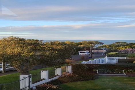 Photo of property in 7 Cameron Street, Takapuna, Auckland, 0622