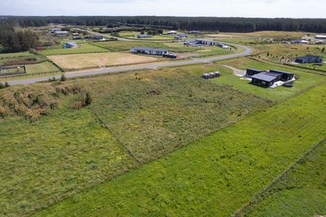 Photo of property in 21 Truebridge Drive, Waitarere, Levin, 5510