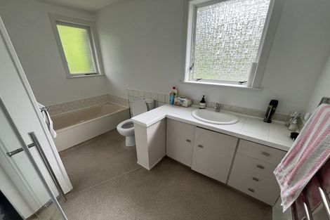 Photo of property in 1/195 Godley Road, Titirangi, Auckland, 0604