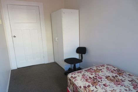 Photo of property in 35 Bay Street, Petone, Lower Hutt, 5012