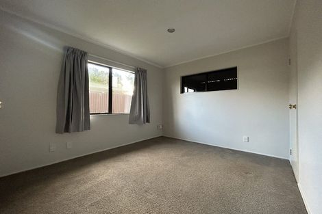 Photo of property in 25 Ward Crescent, Te Atatu Peninsula, Auckland, 0610