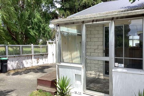 Photo of property in 2/72 Waratah Street, Avondale, Christchurch, 8061