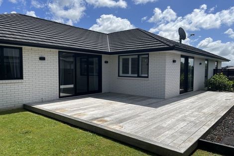 Photo of property in 8 Stanton House Road, Paerata, 2124