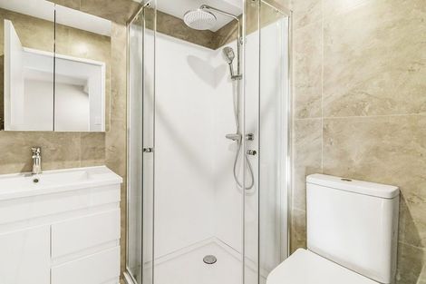 Photo of property in 9/54 Swanson Road, Henderson, Auckland, 0610