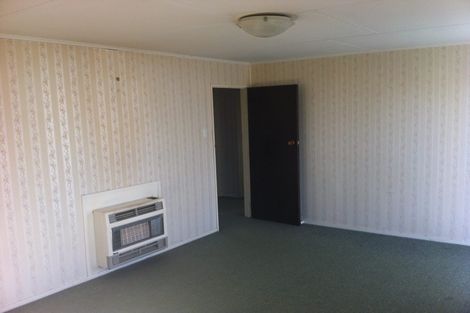 Photo of property in 10 Cascade Crescent, Westbrook, Palmerston North, 4412