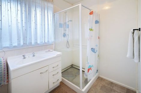 Photo of property in 12 Whitefield Street, Kaiapoi, 7630