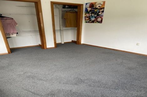 Photo of property in 15 Oxford Crescent, Ebdentown, Upper Hutt, 5018